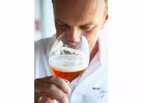 精酿啤酒发酵过程如何影响啤酒风味